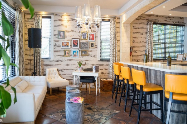 Shelley Hotel Main image